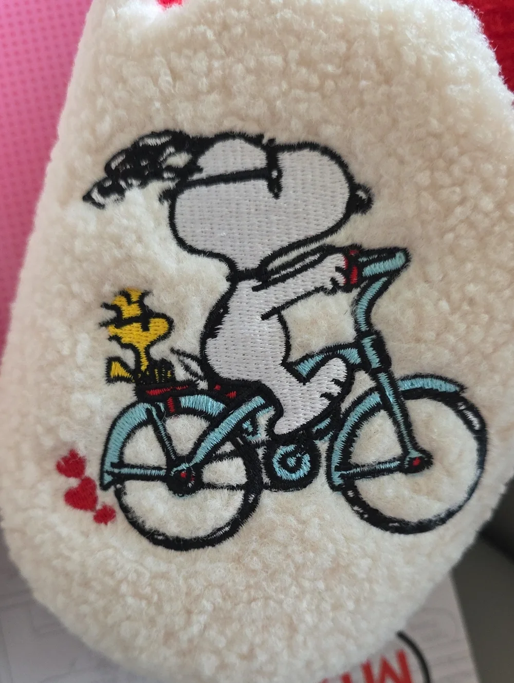 Peanuts Snoopy On Bicycle Womens slippers size medium 7/8 - Picture 6 of 6